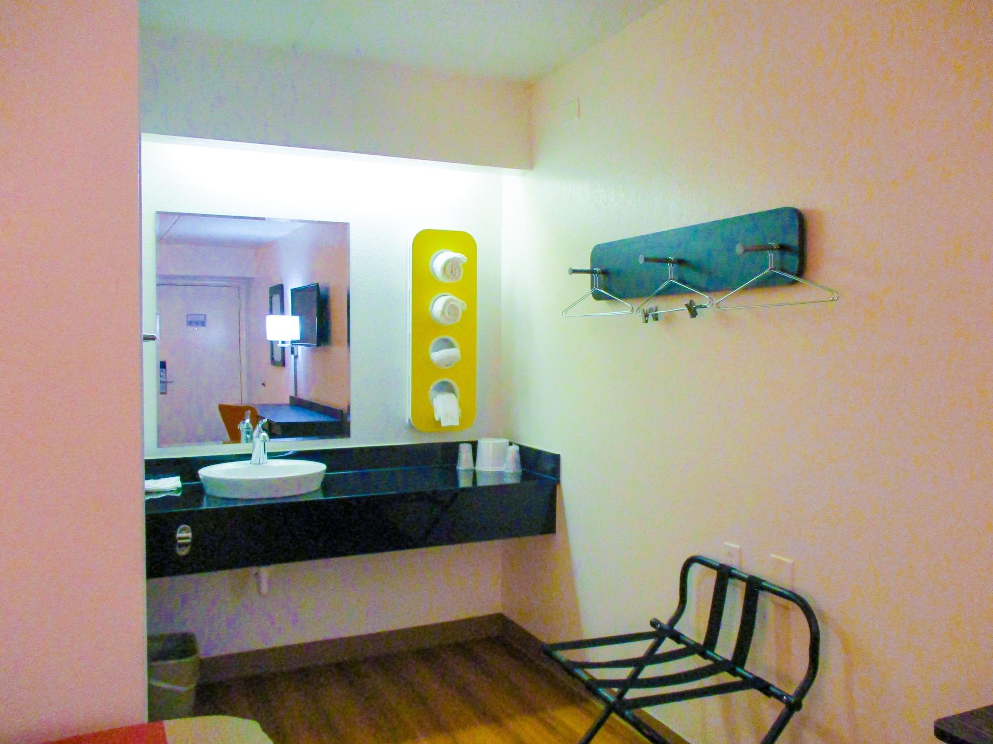 Motel 6-Memphis, Tn - Downtown Buitenkant foto